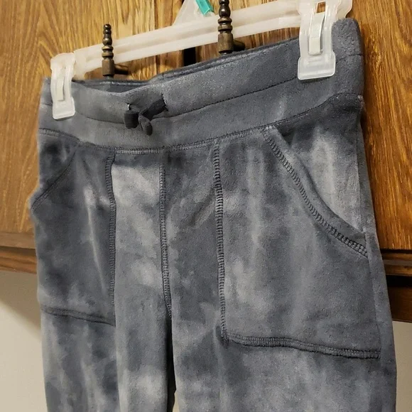 Girls Jogger Set (7) - Picture 8 of 10